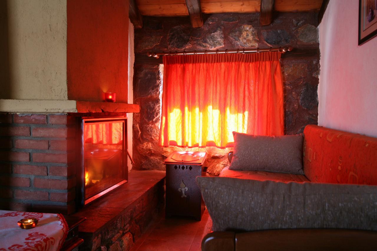 Eleni'S Guesthouse Agios Athanasios  Eksteriør billede