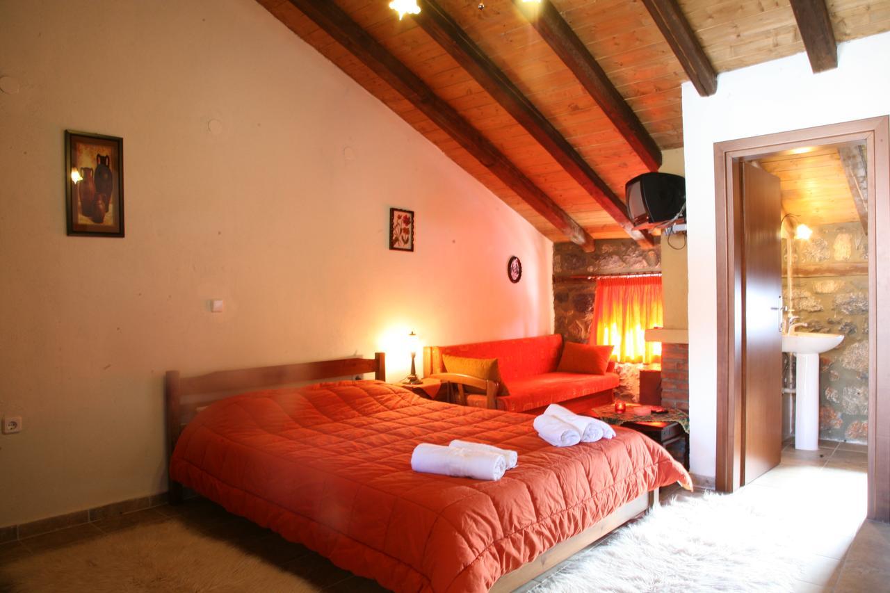 Eleni'S Guesthouse Agios Athanasios  Eksteriør billede